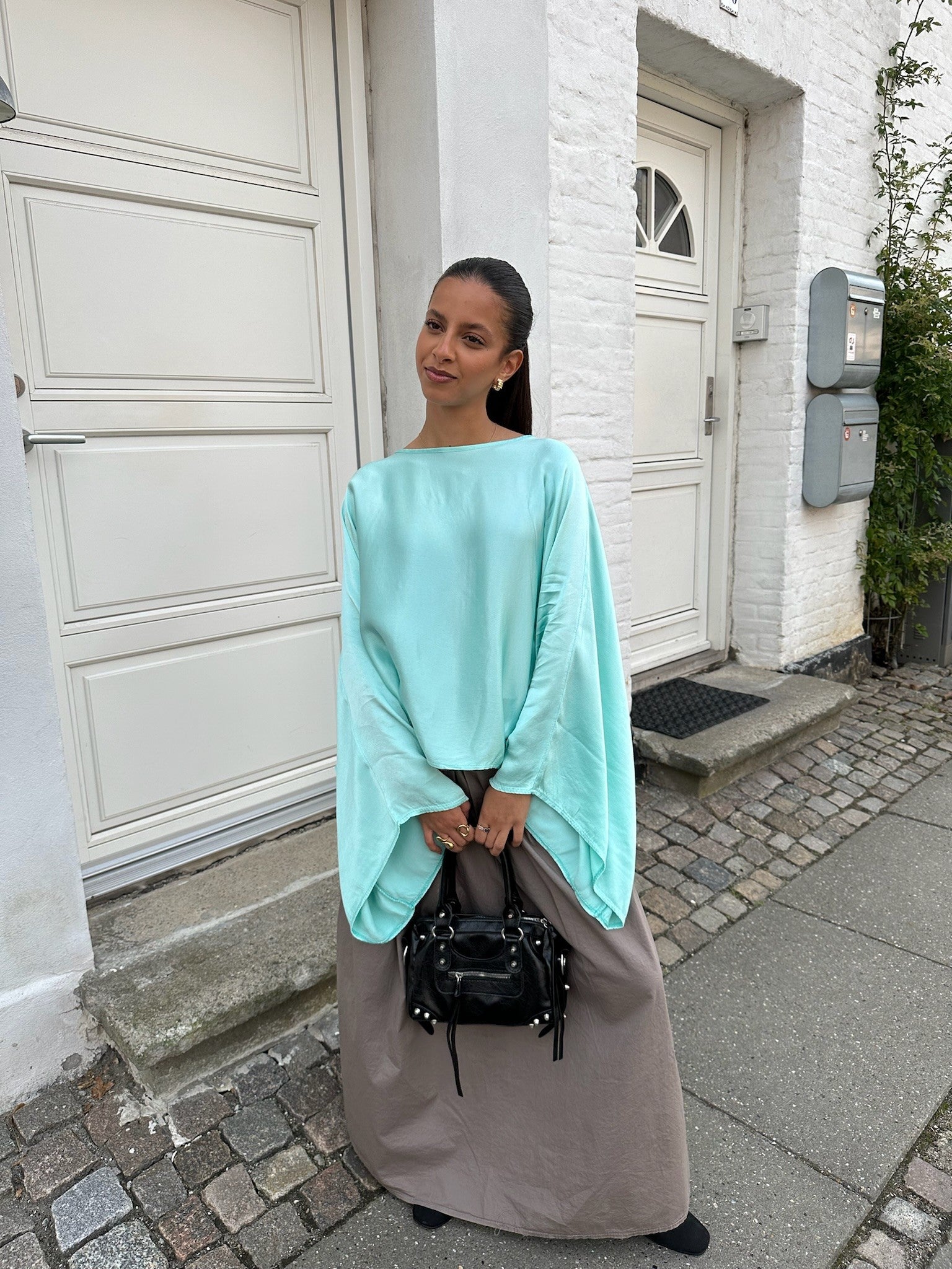 Medina Cape Top